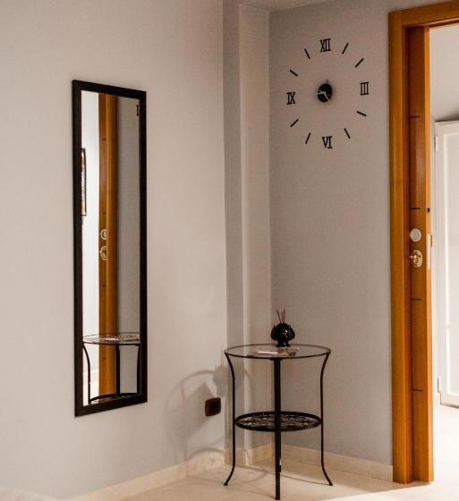 تختخواب و صبحانه Dimora L Etual