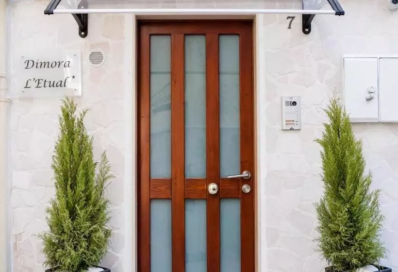 تختخواب و صبحانه Dimora L Etual