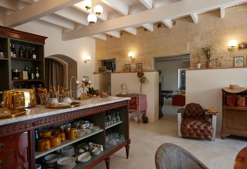 تختخواب و صبحانه Maison Tara Verte Au Mas Montredon