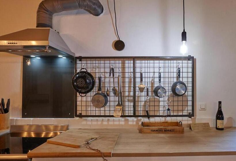 تختخواب و صبحانه Maison Tara Verte Au Mas Montredon