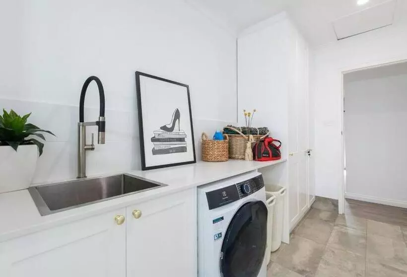 Brewers Haus Mainstreet Willunga 2 Bdrm Sleeps 4