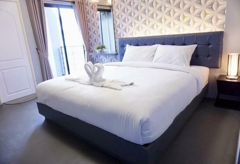 בית מלון כפרי บันดารี่ ริชชี่