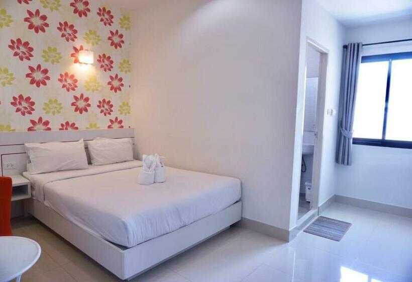 בית מלון כפרי บันดารี่ ริชชี่