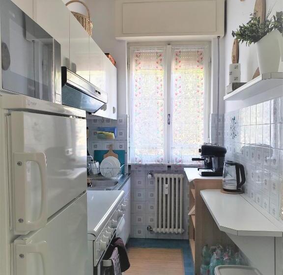 Lovely Lake Como View Condo In Perledo