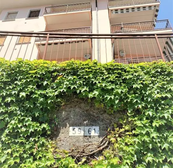 Lovely Lake Como View Condo In Perledo