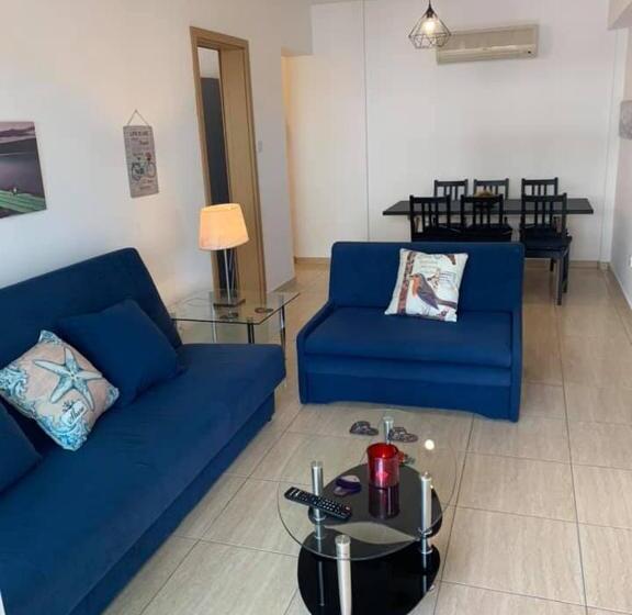 Must Stay   Downtown By St. Lazarus