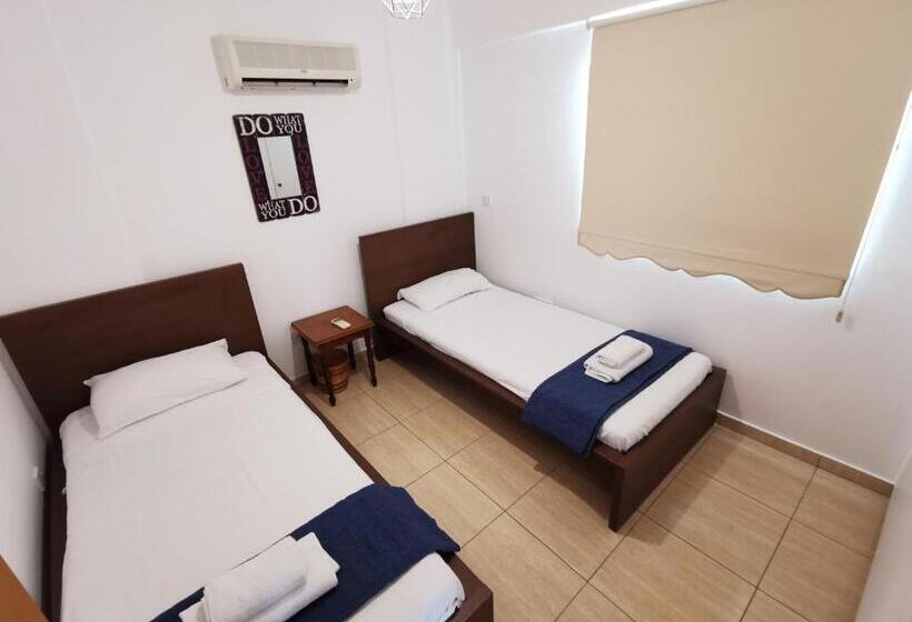 Must Stay   Downtown By St. Lazarus