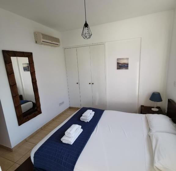 Must Stay   Downtown By St. Lazarus