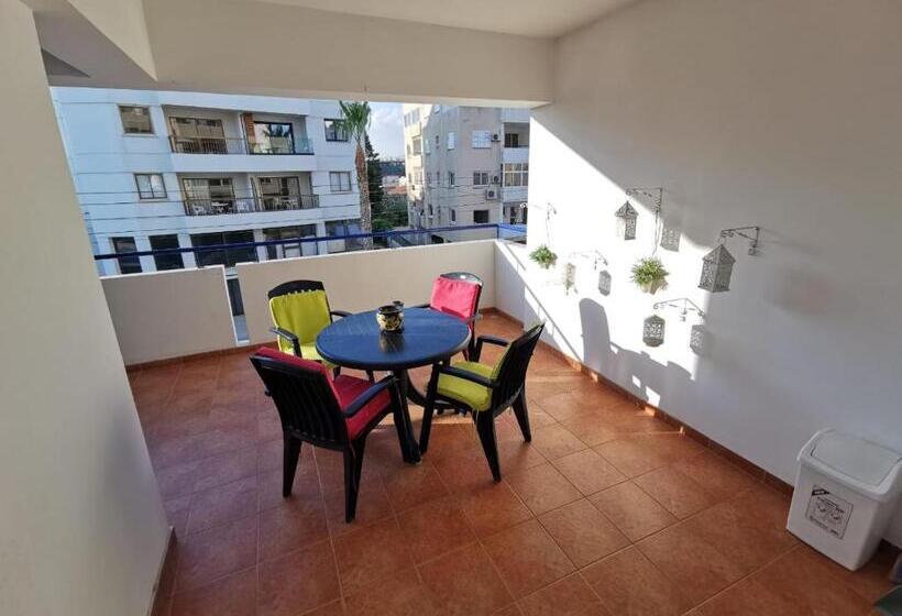 Must Stay   Downtown By St. Lazarus