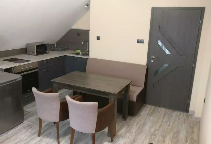 ペンション къща за гости роял