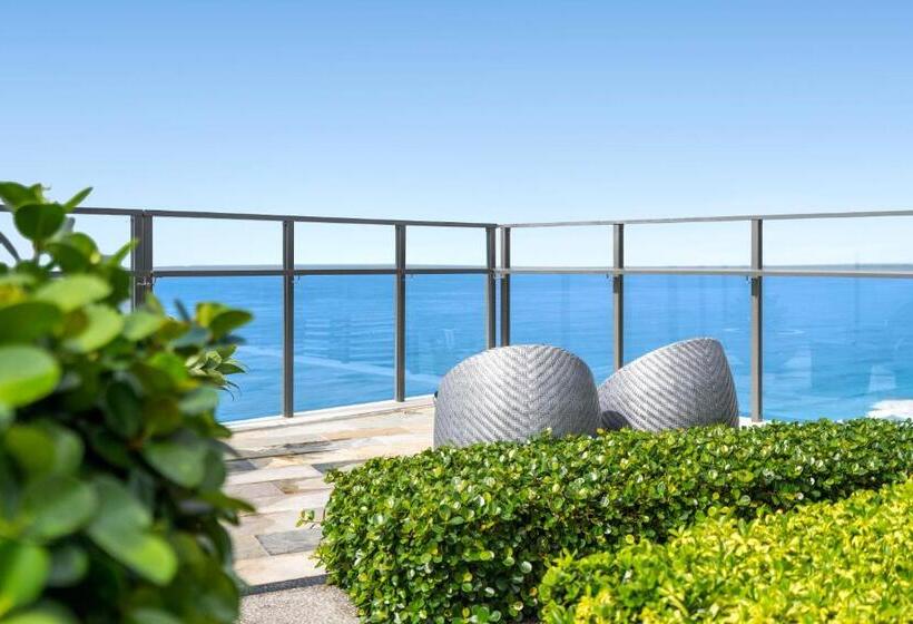 Rhapsody Surfers Paradise Beachfront Sleeps 6 Optimise Bnb