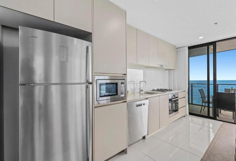 Rhapsody Surfers Paradise Beachfront Sleeps 6 Optimise Bnb