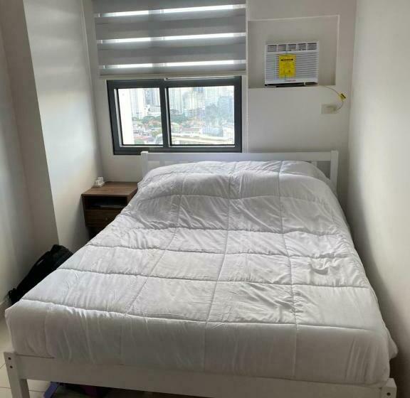 Horizon 101 On The 31st Flr