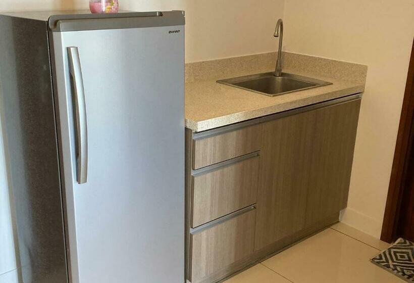 Horizon 101 On The 31st Flr