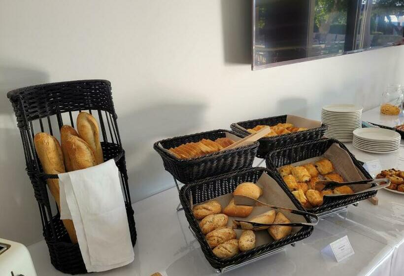 هتل Hôtel L Isula Marina