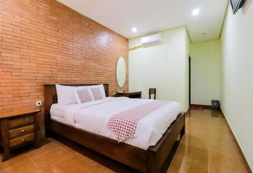 ペンション Penginapan Widodo Syariah Borobudur