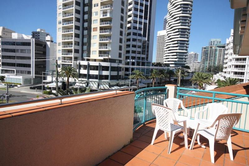 בית מלון כפרי Aruba Beach Resort