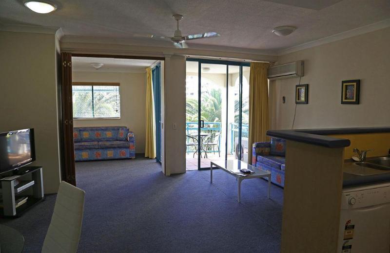 בית מלון כפרי Aruba Beach Resort