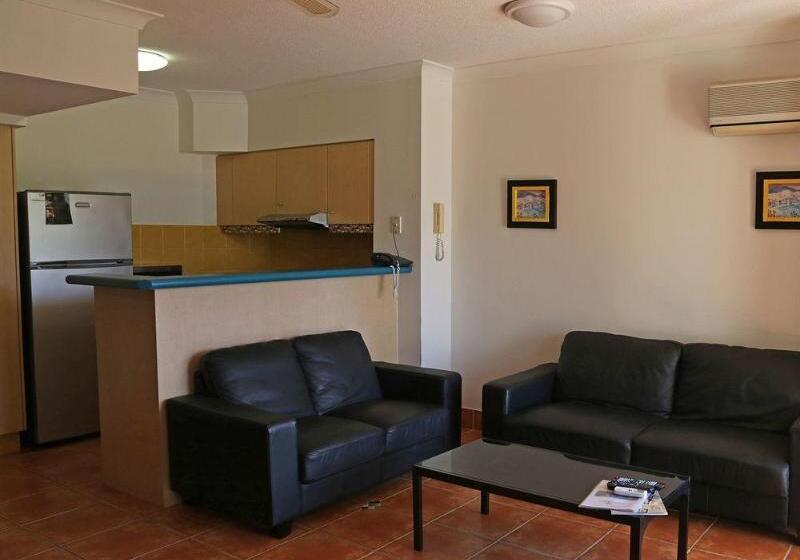 בית מלון כפרי Aruba Beach Resort