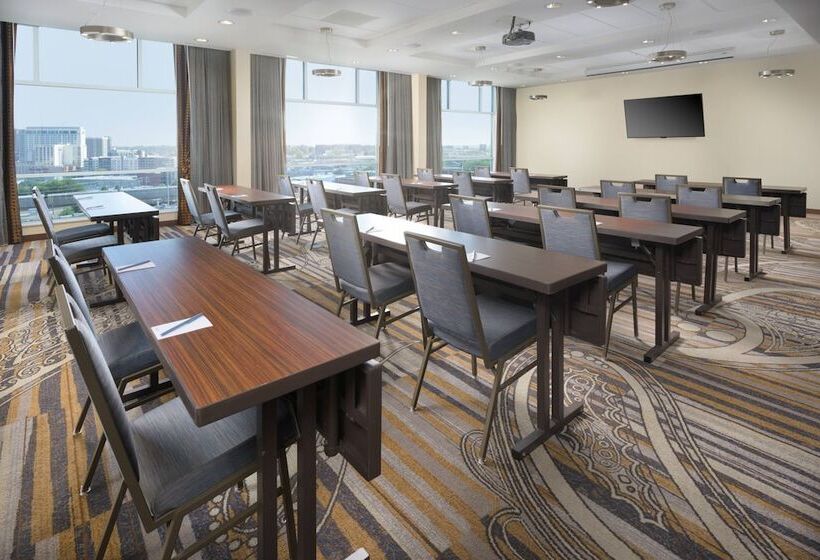 فندق Fairfield Inn And Suites By Marriott Nashville Downtown/the Gulch