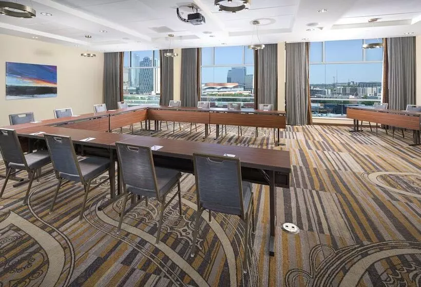 ホテル Fairfield Inn And Suites By Marriott Nashville Downtown/the Gulch