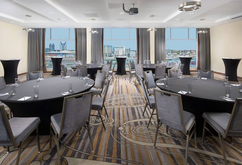 فندق Fairfield Inn And Suites By Marriott Nashville Downtown/the Gulch