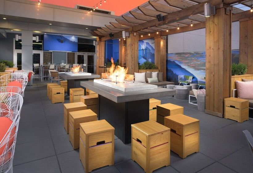 فندق Fairfield Inn And Suites By Marriott Nashville Downtown/the Gulch