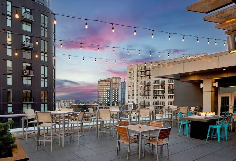 فندق Fairfield Inn And Suites By Marriott Nashville Downtown/the Gulch