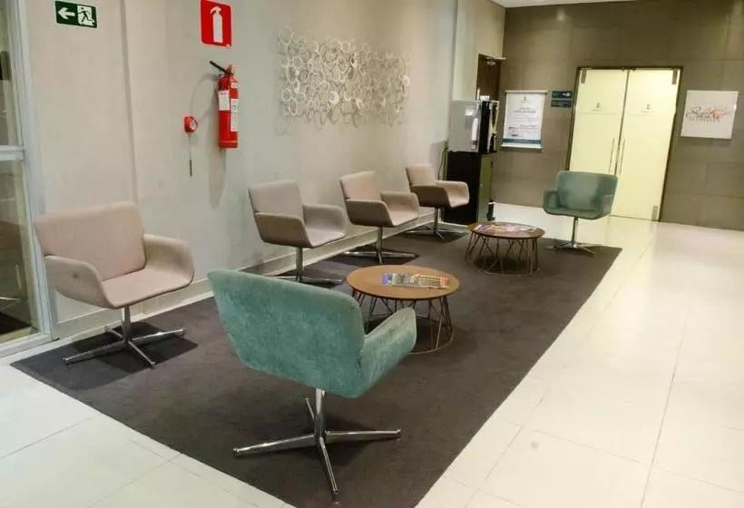 בית מלון כפרי Impar Suites Expominas