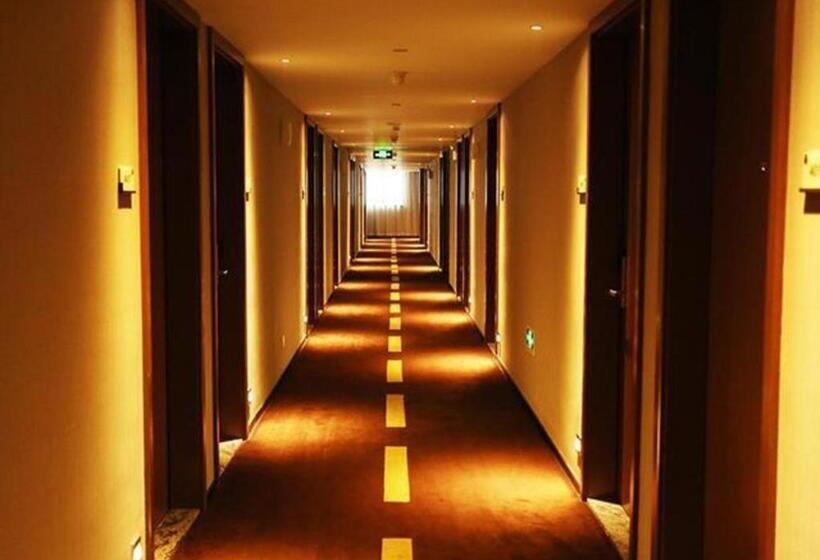 בית מלון כפרי Jtour Inn Wuxi Railway Station Shangmadun Metro Station