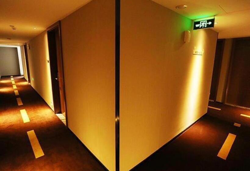 בית מלון כפרי Jtour Inn Wuxi Railway Station Shangmadun Metro Station