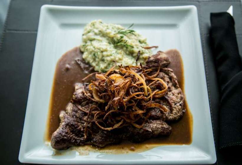 فندق Mercure Macae