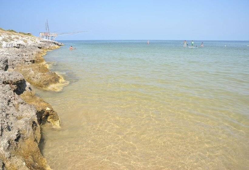 酒店 Villaggio Punta Lunga Camping