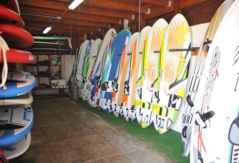 酒店 Villaggio Punta Lunga Camping