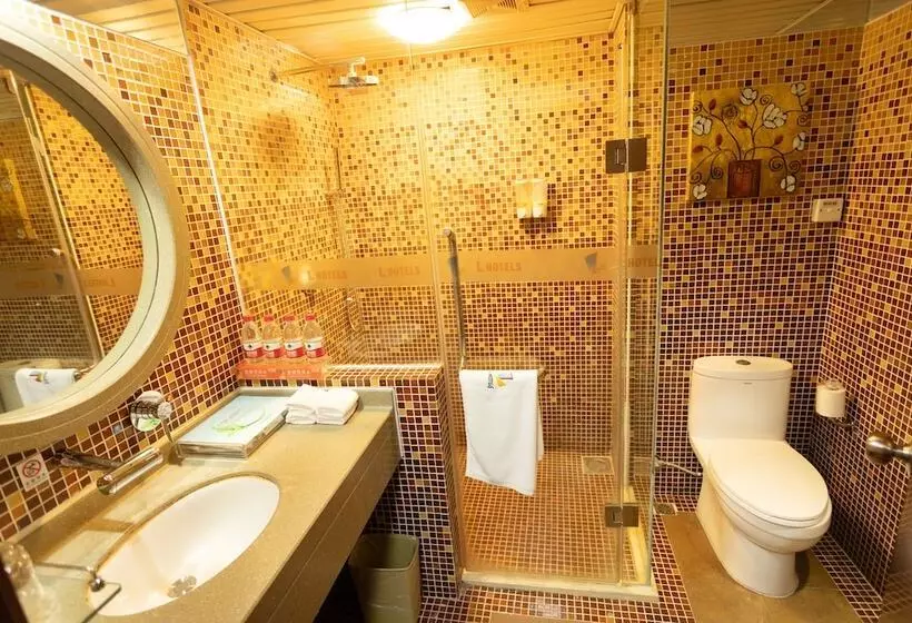 L Hotel Lianhua