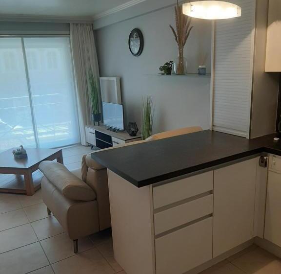 House Kimberly 194, Bus 102