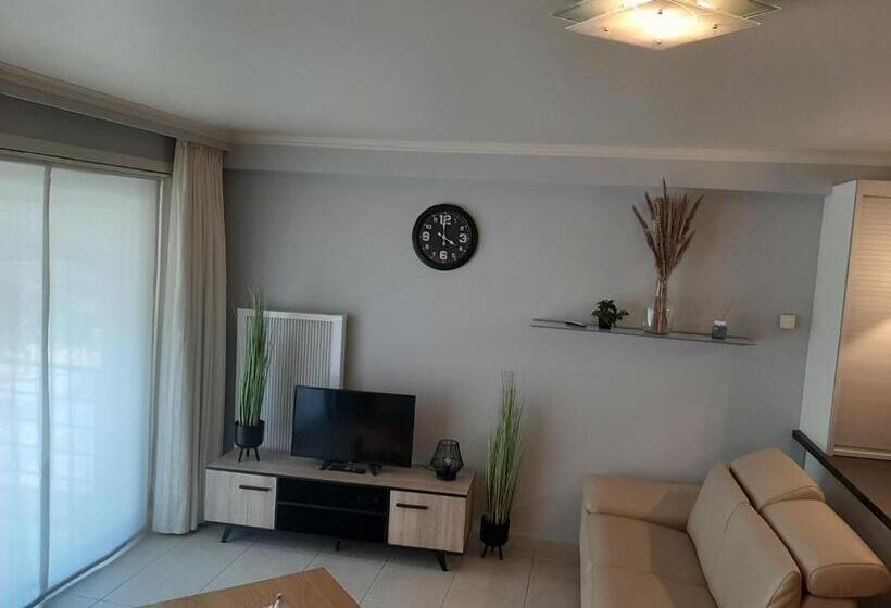 House Kimberly 194, Bus 102