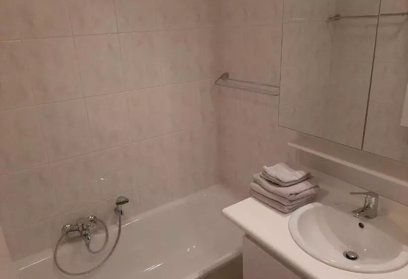 House Kimberly 194, Bus 102