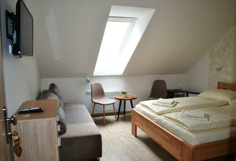 ペンション Penzion Sedlecká Vína