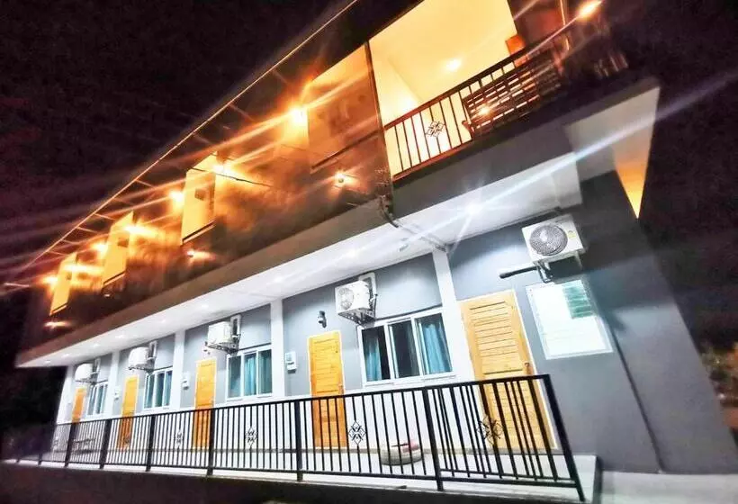 هتل ลิตเติ้ล ฮิลล์ สัตหีบ รีสอร์ท