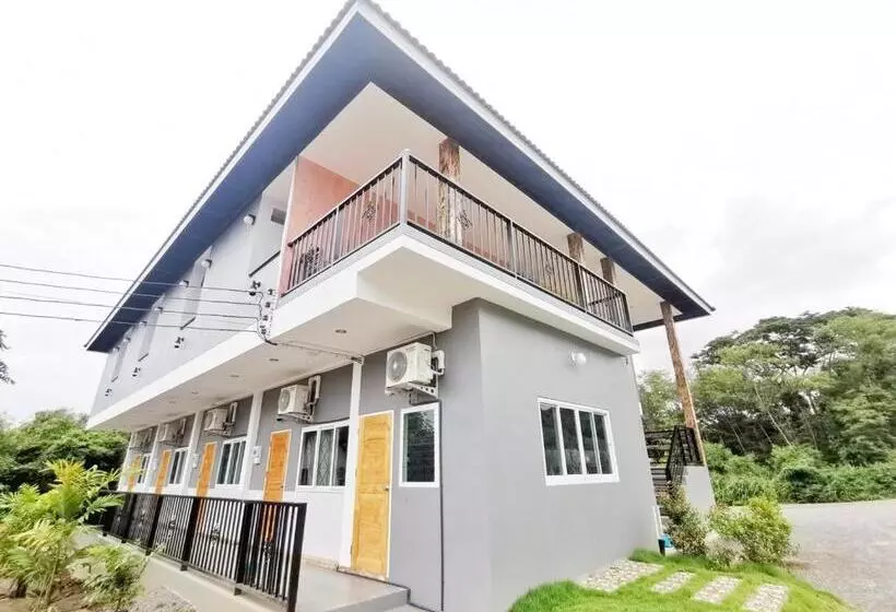 هتل ลิตเติ้ล ฮิลล์ สัตหีบ รีสอร์ท
