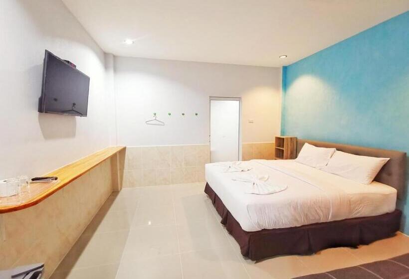 בית מלון כפרי ลิตเติ้ล ฮิลล์ สัตหีบ รีสอร์ท