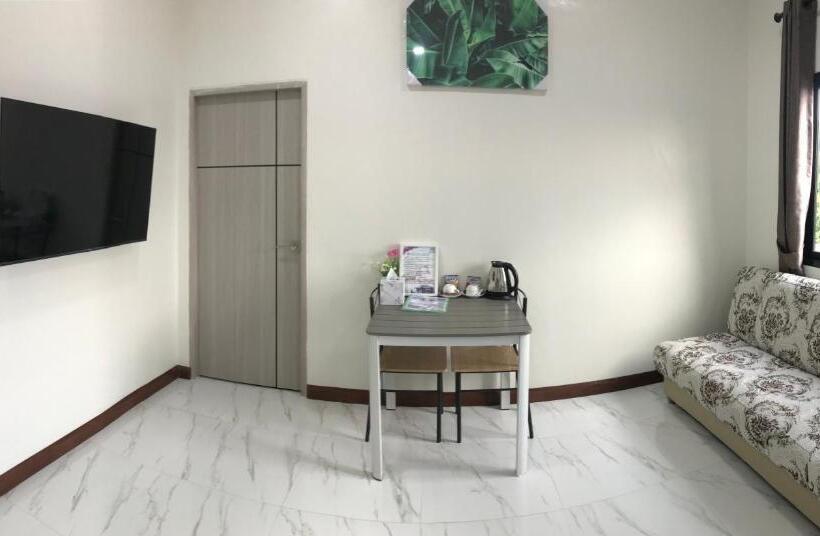 酒店 Park Villa Chaiyaphume