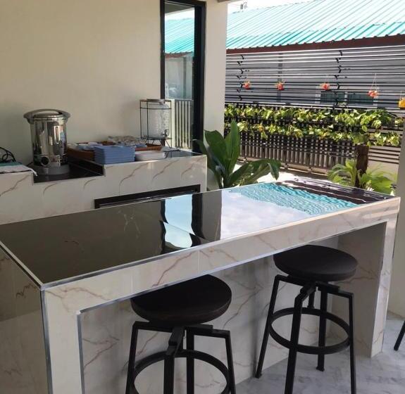 酒店 Park Villa Chaiyaphume