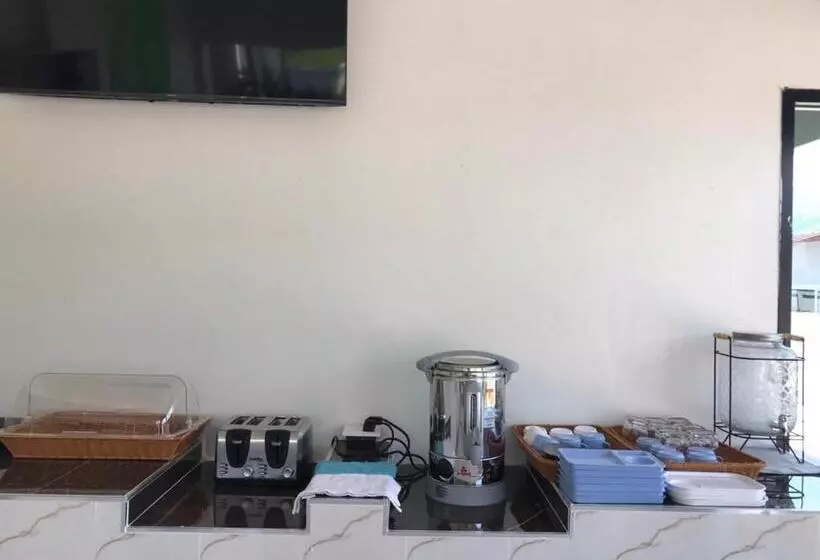 ホテル Park Villa Chaiyaphume