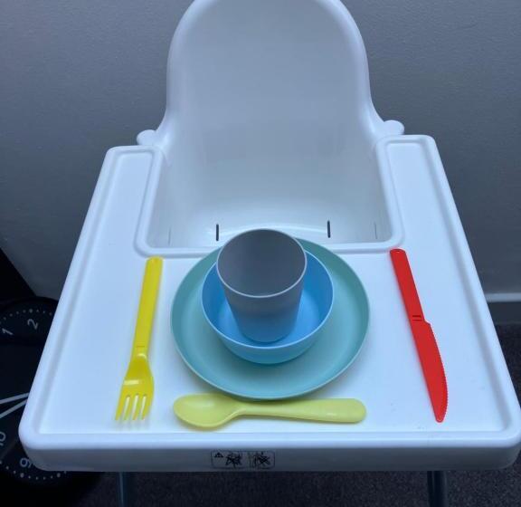 Lancing Apartments   Spacious 2 Bed   Sleeps 6   Burnham Village