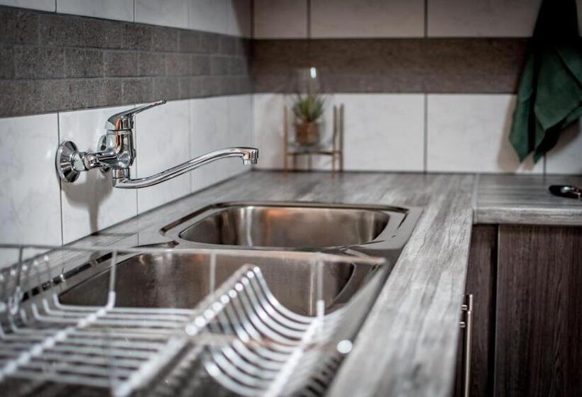 Meerkat Manor Self Catering & Accommodation Windhoek