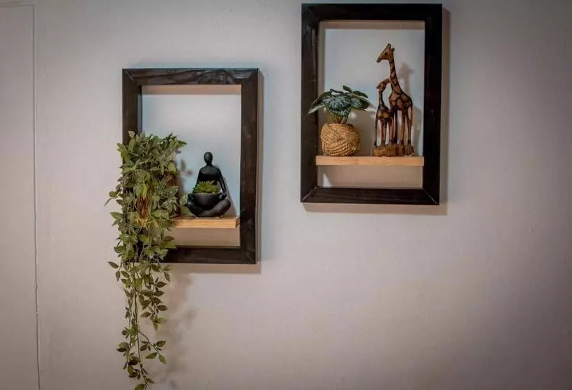 Meerkat Manor Self Catering & Accommodation Windhoek