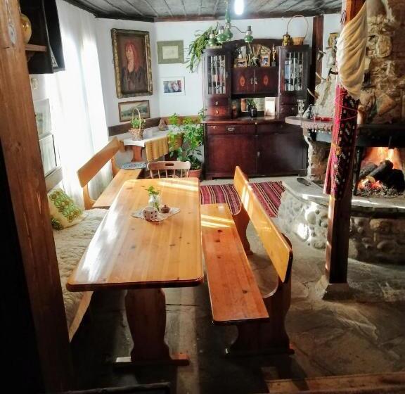 ペンション къщата на художника