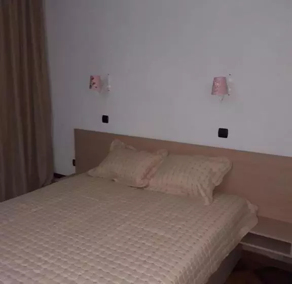 Majatalo къща за гости динас